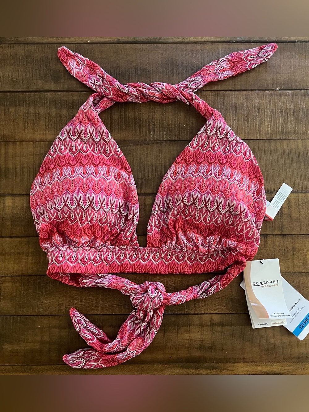 NWT Contours by Coco Reef bikini top size 12/36 C/D